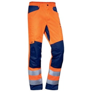 Calça uvex suXXeed construction concebida com inserção nas entrepernas para maior liberdade de movimentos.