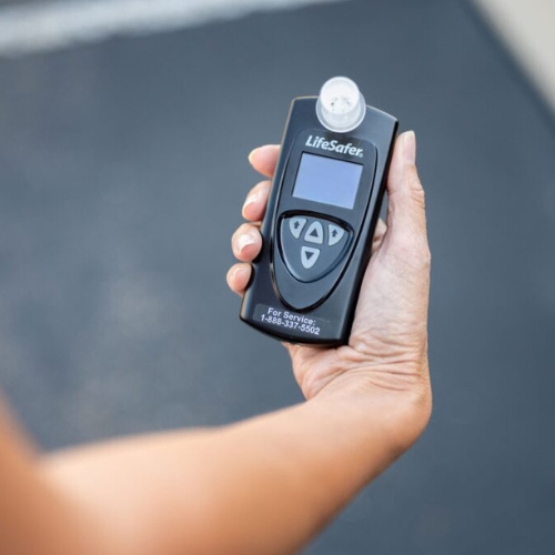 LifeSafer interlock L250 com um design discreto e leituras precisas.