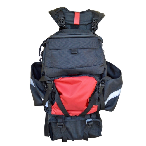 A Mochila de Combate Inforest garante leveza, conforto e resistência em cenários extremos, com design ergonómico, bolsos laterais e compartimento destacável.