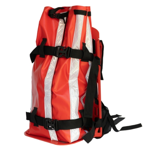 A Mochila Porta Mangueira Florestal Rígida foi concebida para facilitar o transporte de até cinco seções de mangueira de 1,5”.