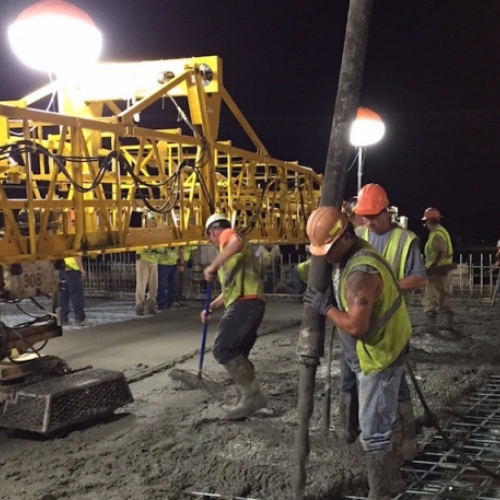 O balão LEDMOON 600 É concebido em nylon translúcido Spinnaker oferece excelente transmissão de luz.