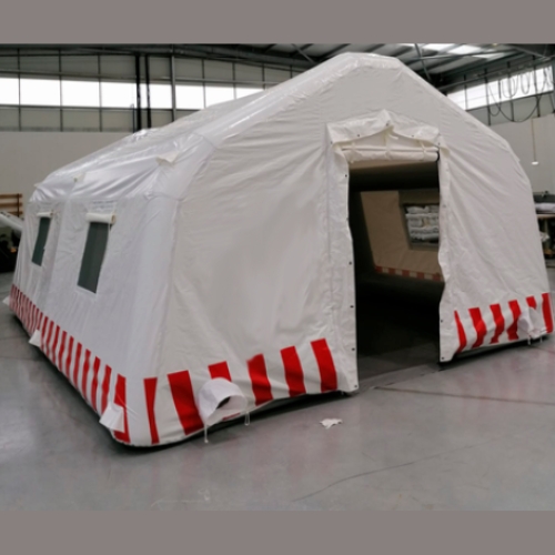 A Tenda de Campanha 5 x 4,8m é ideal para operações no terreno, eventos ou situações de emergência, oferecendo resistência, funcionalidade e rapidez de montagem.